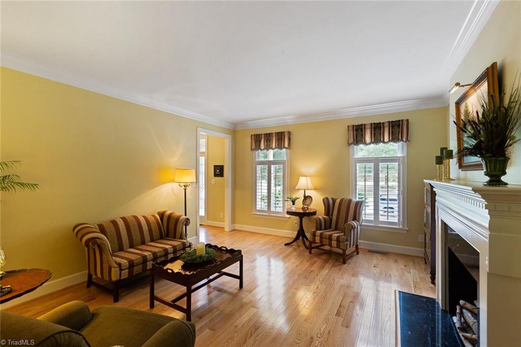 1239 Gatehouse Road High Point, NC 27262 - Photo 7 of 30 Gallery Image 7