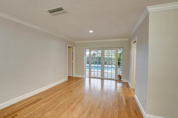 $6,700 | 1010 Southwest 1st Street, Boca Raton, FL 33486