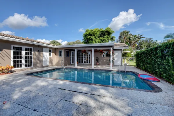 $6,700 | 1010 Southwest 1st Street, Boca Raton, FL 33486