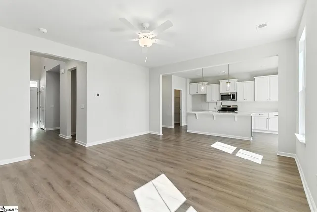 $294,000 | 7026 New Horizons Lane, Boiling Springs, SC 29316