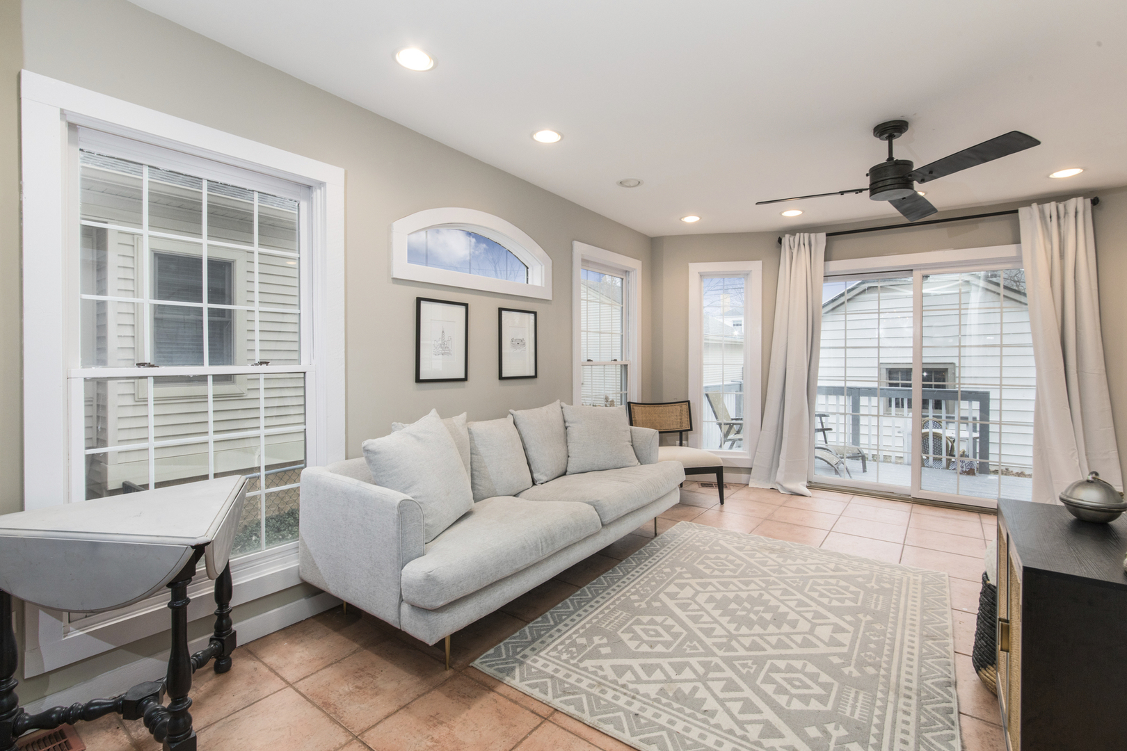 904 Harrison Street Park Ridge, IL 60068 - Photo 5 of 20 a living room with furniture and a window