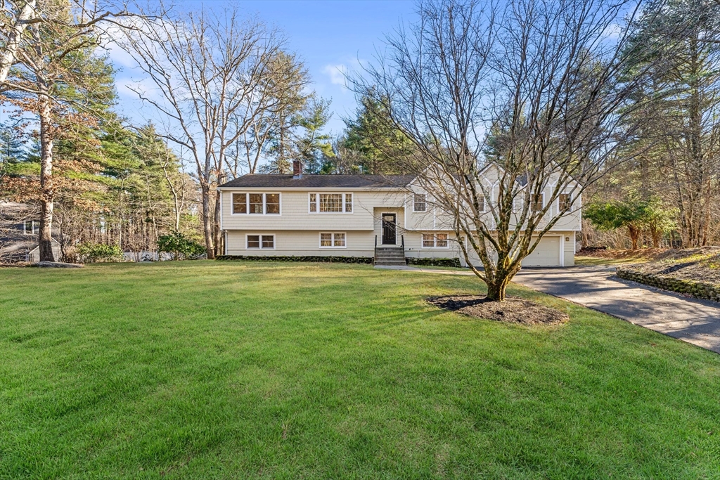 14 Forest Road Foxboro, MA 02035 - Photo 2 of 33 Gallery Image 2