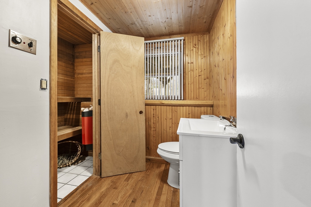 14 Forest Road Foxboro, MA 02035 - Photo 27 of 33 Gallery Image 27