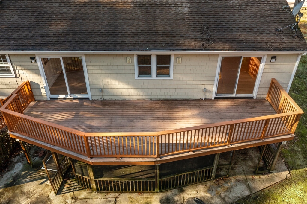 14 Forest Road Foxboro, MA 02035 - Photo 5 of 33 Gallery Image 5