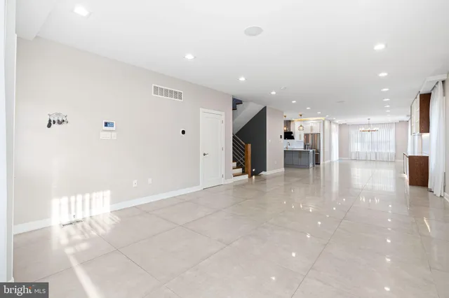 $4,200 | 1224 Norwalk Road, Philadelphia, PA 19115