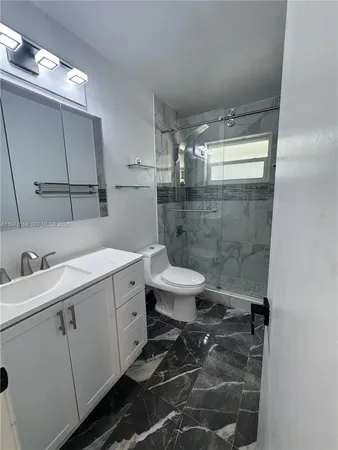 $2,900 | 17528 Northwest 66th Place, Unit 17528, Hialeah, FL 33015