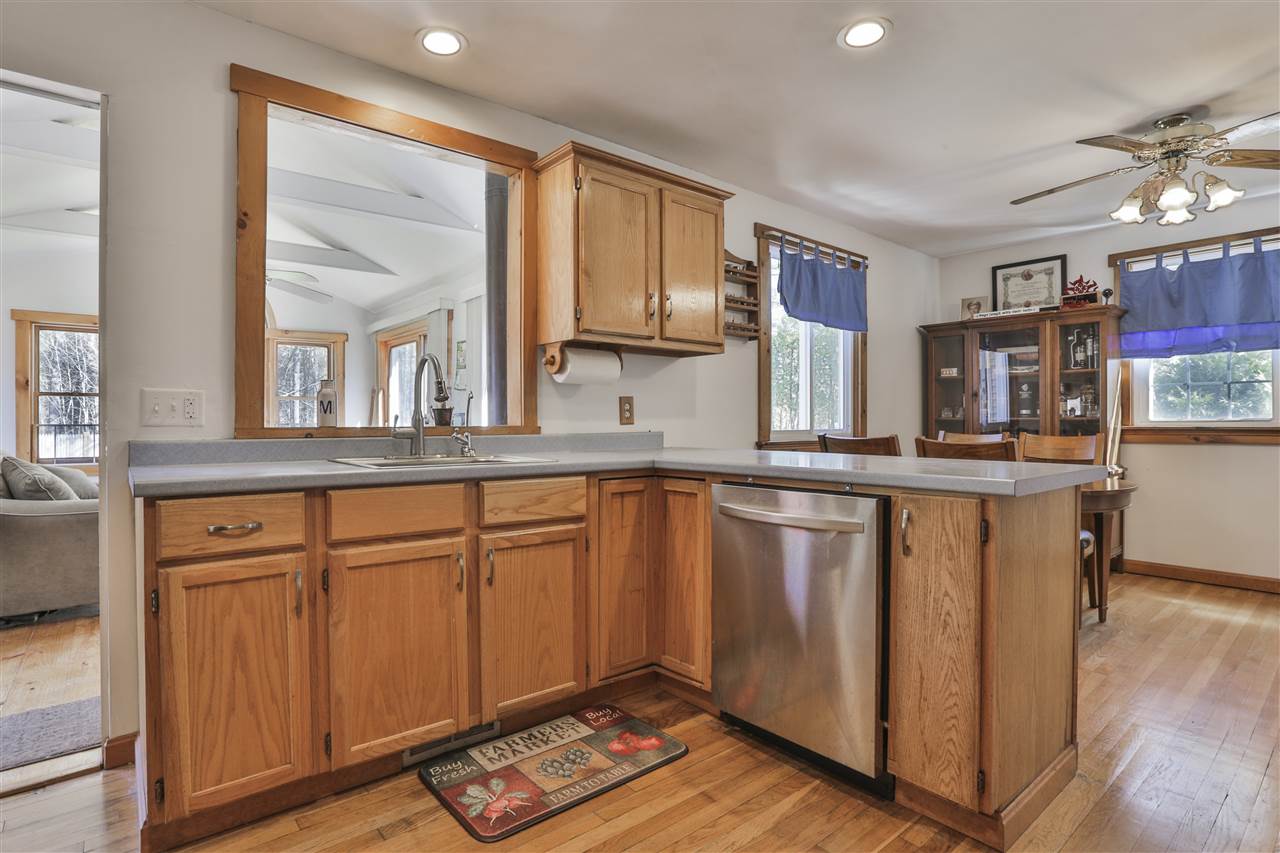 8 Pepperell Road Brookline, NH 03033 - Photo 19 of 32