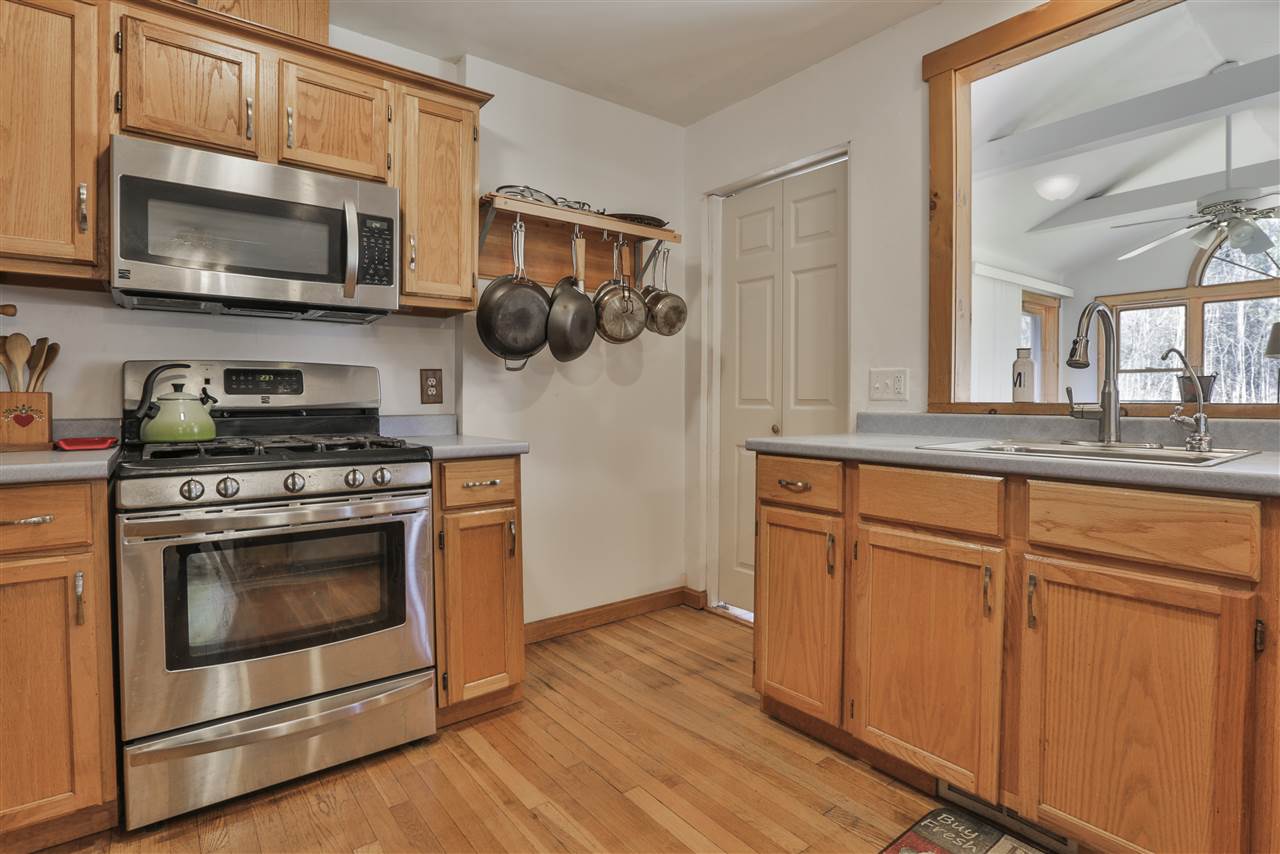 8 Pepperell Road Brookline, NH 03033 - Photo 20 of 32