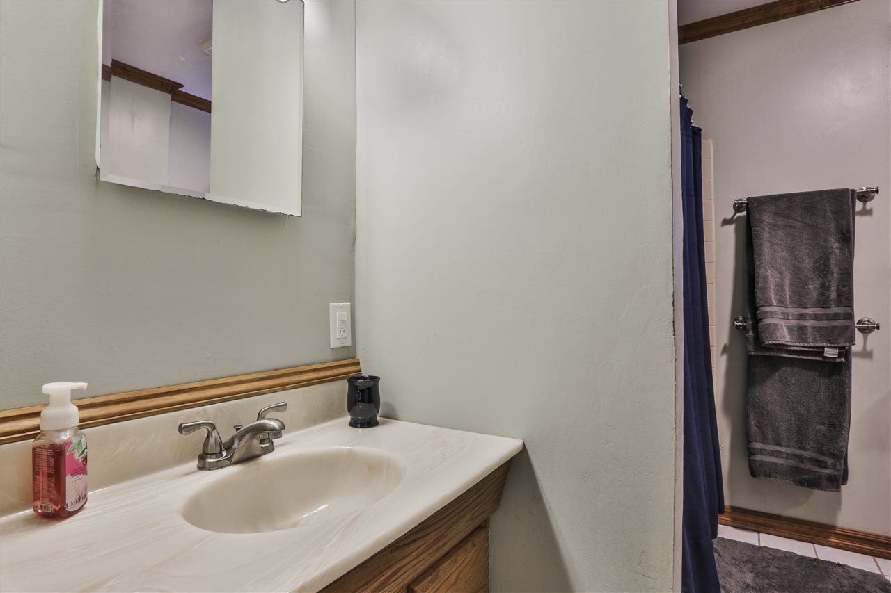 8 Pepperell Road Brookline, NH 03033 - Photo 27 of 32
