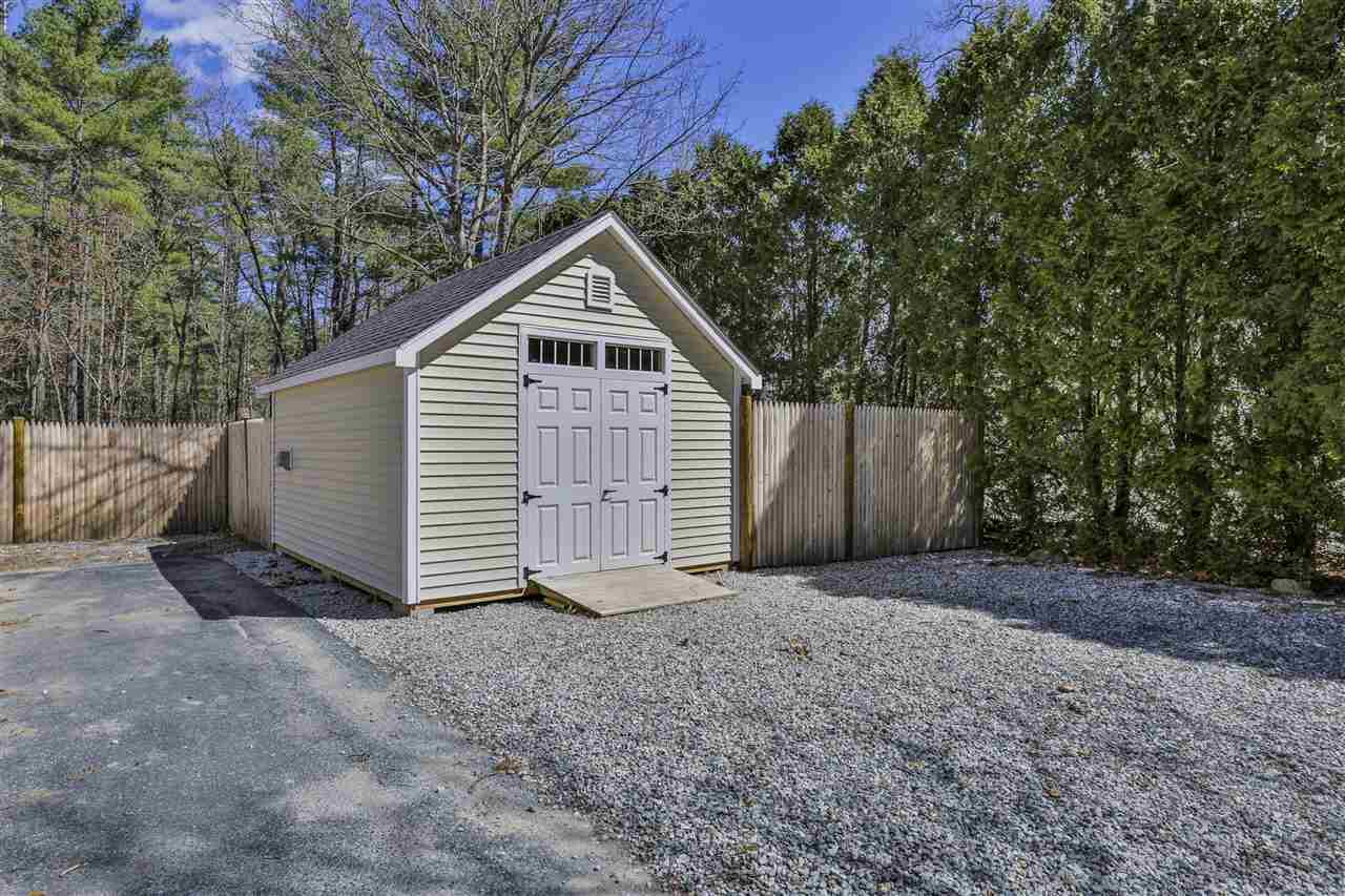 8 Pepperell Road Brookline, NH 03033 - Photo 5 of 32