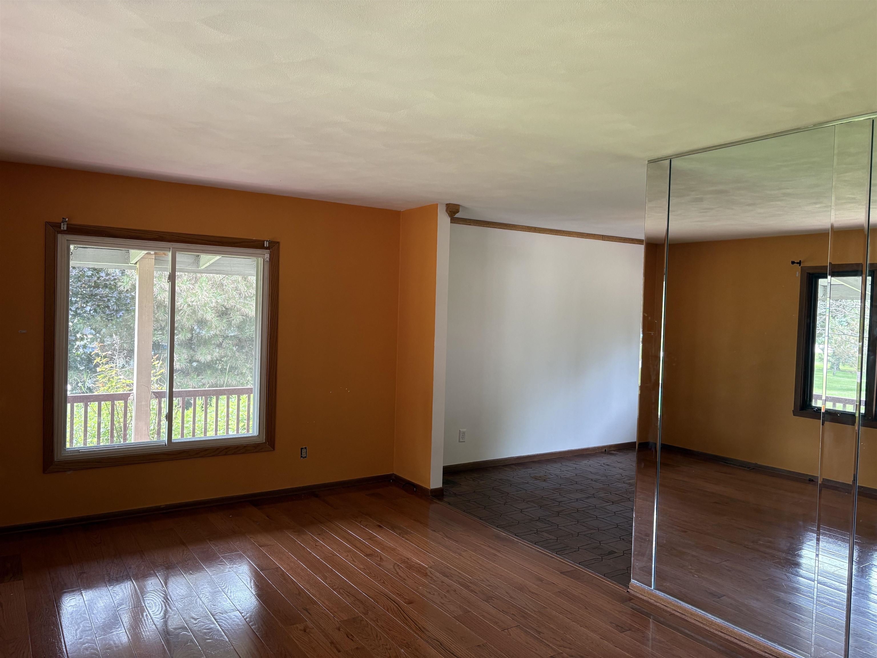 11128 Cedarbrook Road Roscoe, IL 61073 - Photo 4 of 31