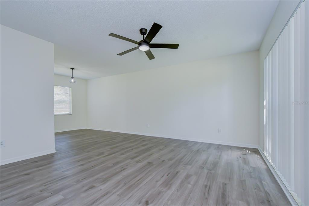 9703 Fox Hollow Road Tampa, FL 33647 - Photo 4 of 21 Gallery Image 4