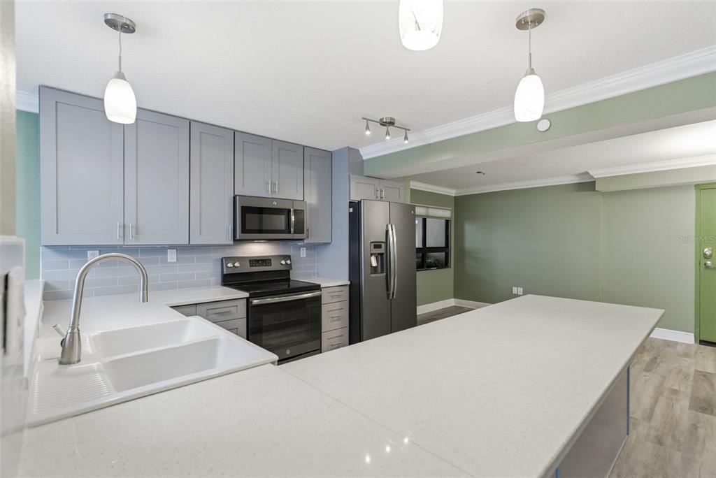 2413 Bayshore Boulevard, Unit 1004 Tampa, FL 33629 - Photo 16 of 50
