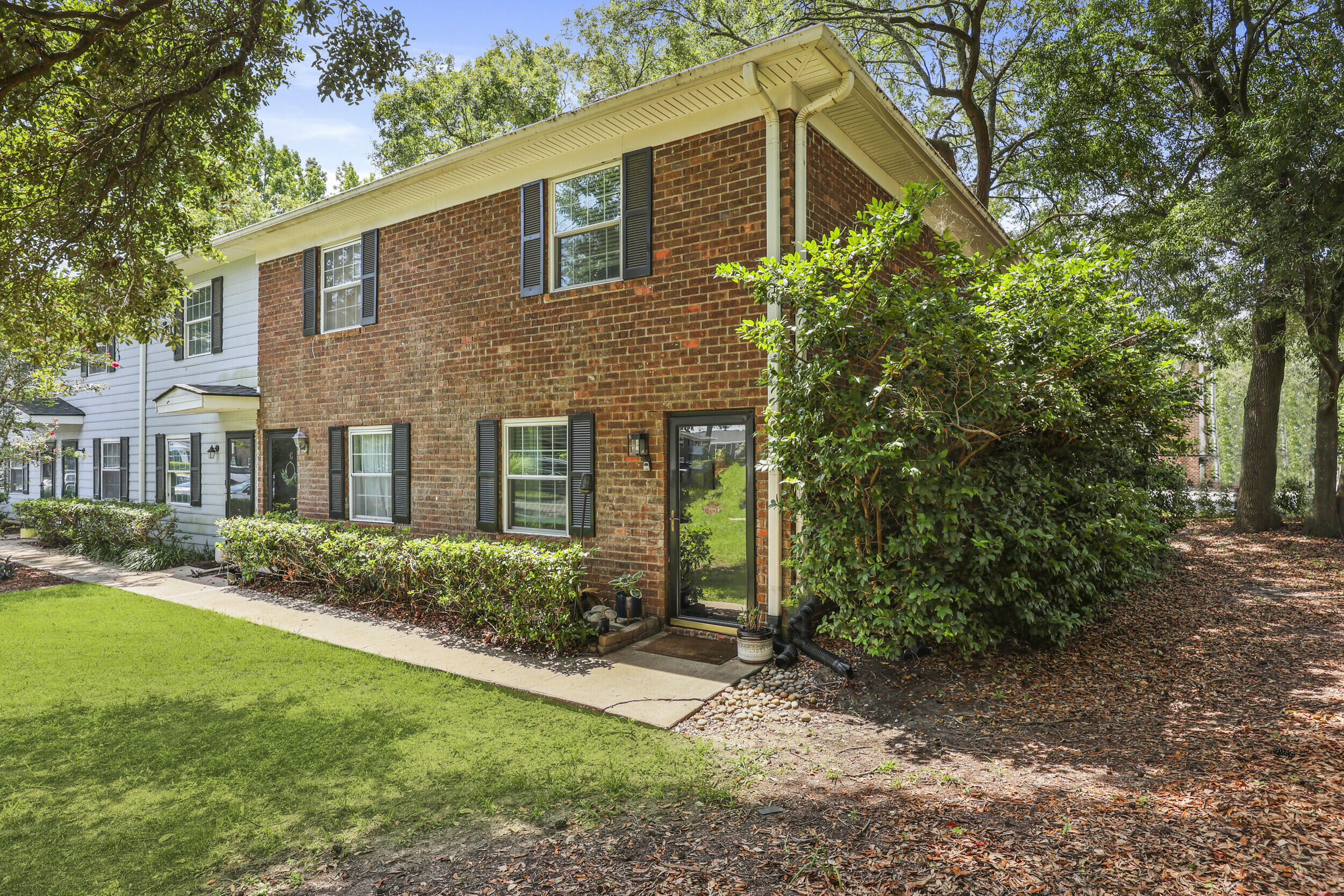 21 Rivers Point Row, Unit 9H Charleston, SC 29412 - Photo 3 of 37 33_ru4a2487_1