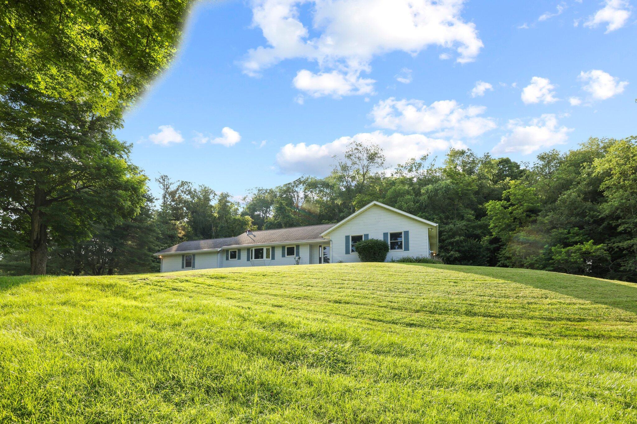 5839 Patton Road Northeast Newark, OH 43055 - Photo 4 of 89 136-web-or-mls-GR7A0585