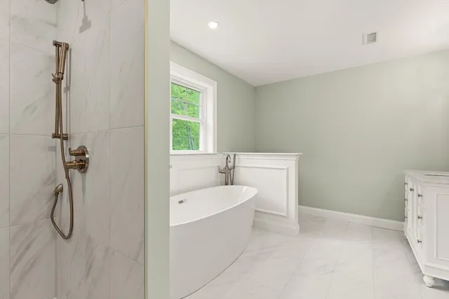 $1,675,000 | 79 Summer Street, Easton, MA 02356