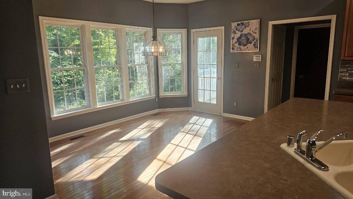 106 Valley View Road Fredericksburg, VA 22407 - Photo 8 of 46 Gallery Image 8