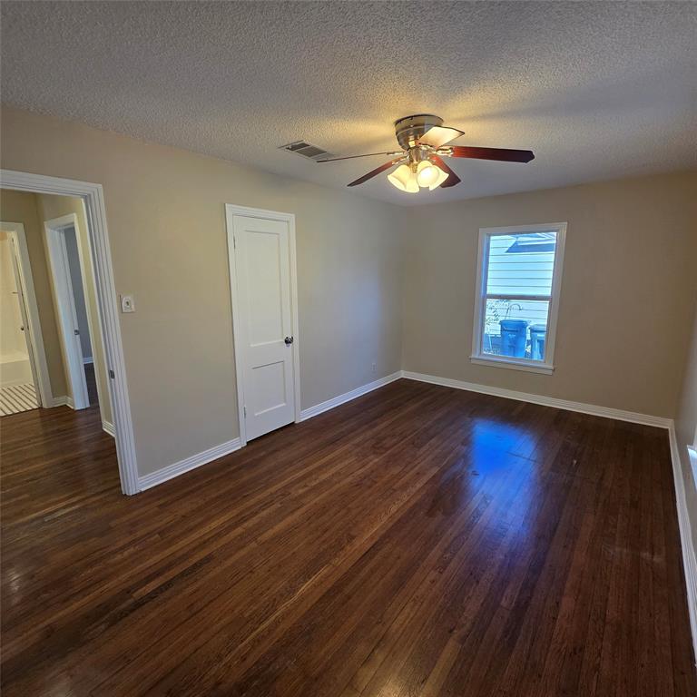 702 Emery Street Denton, TX 76201 - Photo 11 of 16