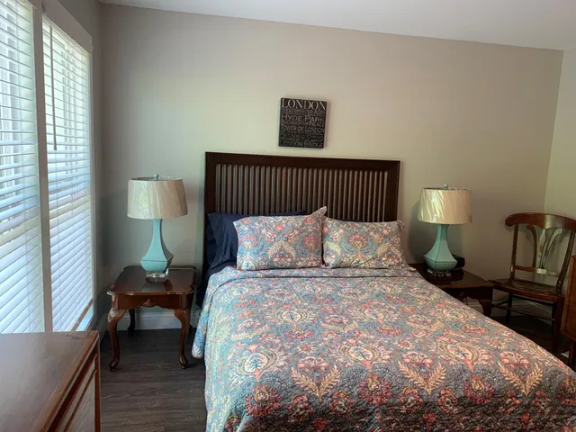 $1,400 | 5214 Hickory Woods Lane, Unit B, Hixson, TN 37343