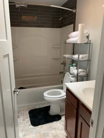 $1,400 | 5214 Hickory Woods Lane, Unit B, Hixson, TN 37343