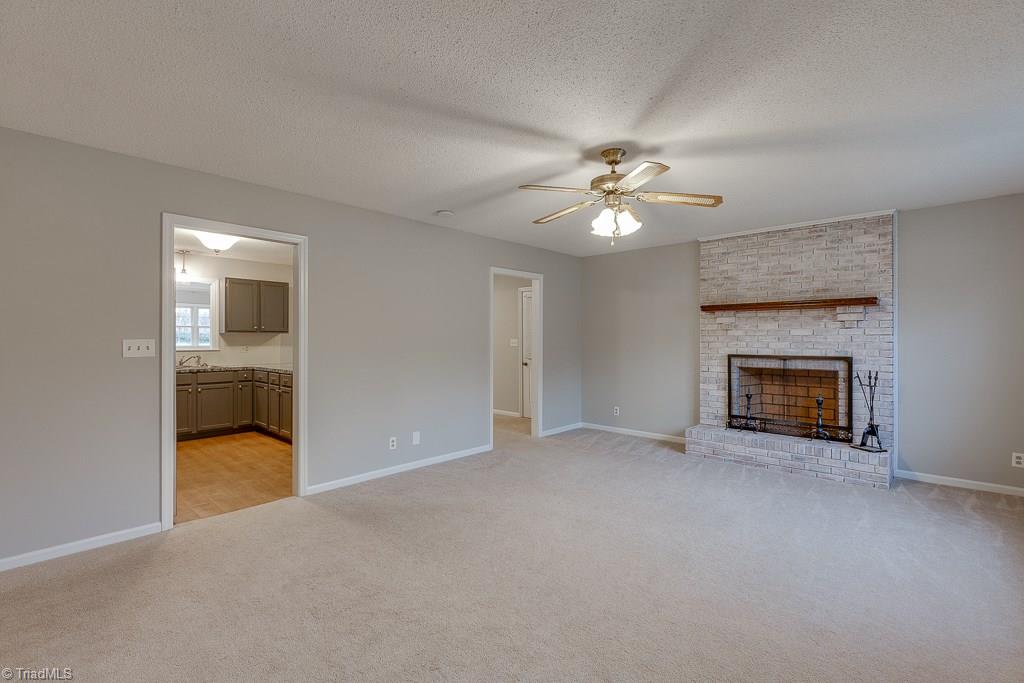 7004 Harperglen Road Clemmons, NC 27012 - Photo 2 of 30 Gallery Image 2