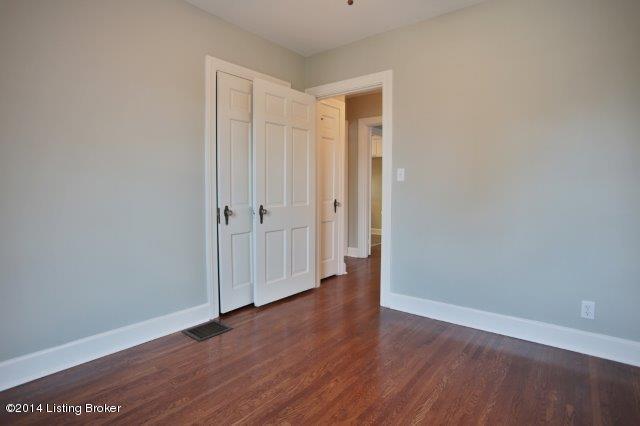 4212 Winchester Road Louisville, KY 40207 - Photo 20 of 54 31