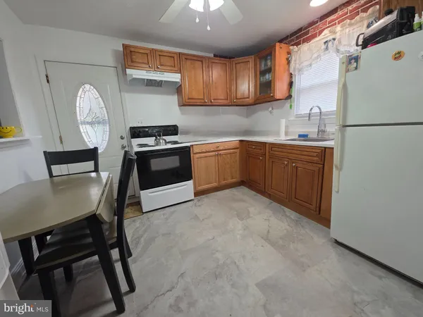 $309,000 | 368 West 9th Street, Front Royal, VA 22630