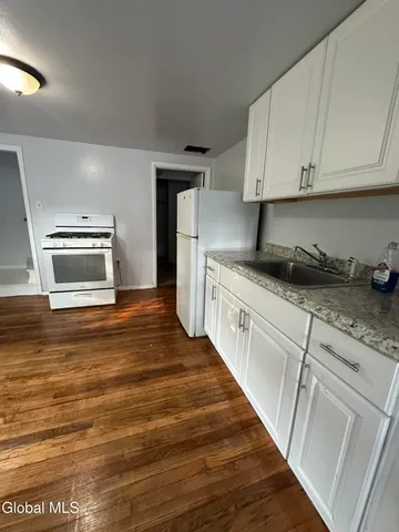 $1,200 | 63 North Bridge Drive, Unit 2, Bethlehem, NY 12203