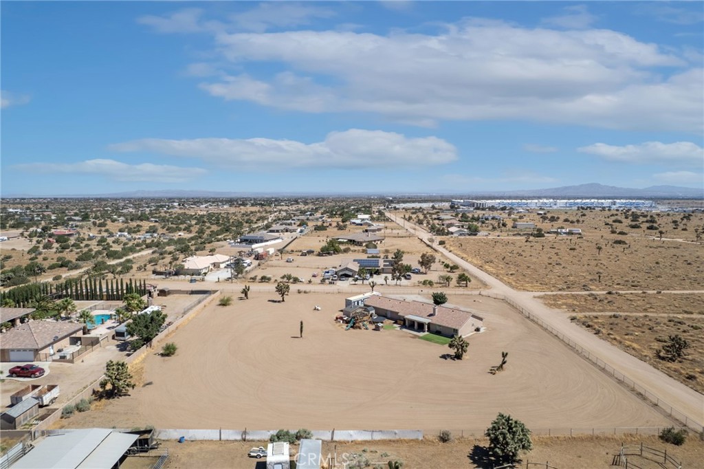 11385 Trinity Road Oak Hills, CA 92344 - Photo 34 of 38