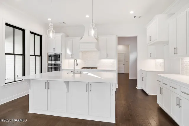 $496,270 | 411 A Villager Avenue, Scott, LA 70583