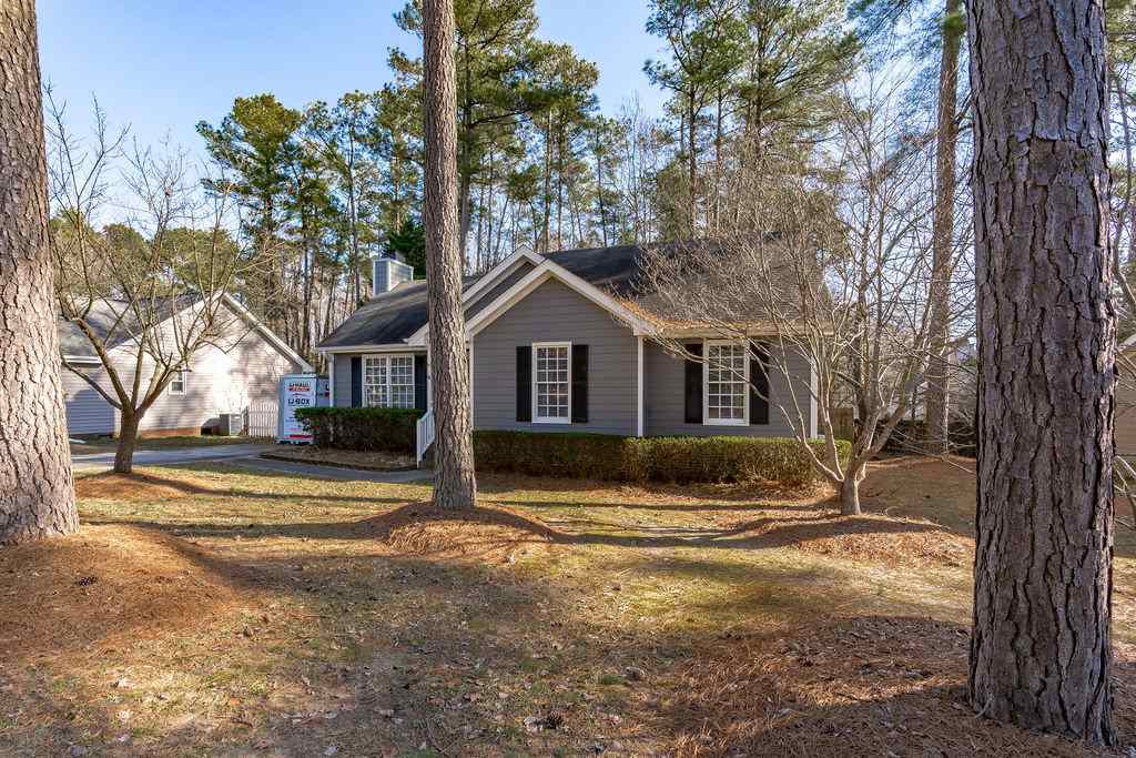 3516 Castlegate Drive Raleigh, NC 27616 - Photo 3 of 21 Photo 3