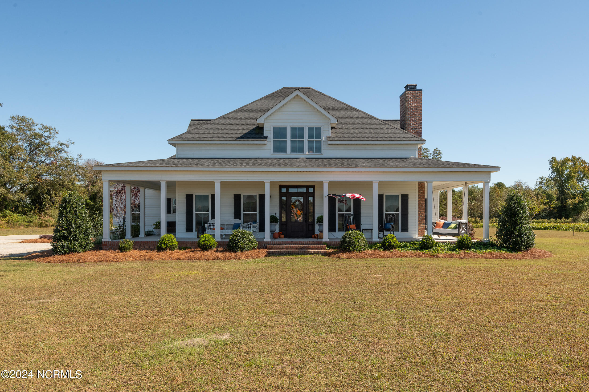 1939 Edwards Bridge Road Grifton, NC 28530 - Photo 1 of 62 Main