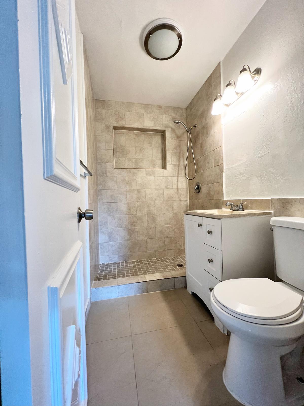 67 Tortuga Road Palm Springs, FL 33461 - Photo 9 of 16 e67eb282-747a-465c-a4d1-3feb372f04b3