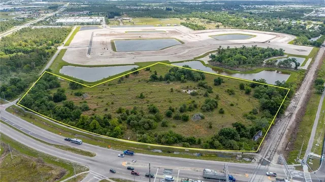 a view of a yard with a sink