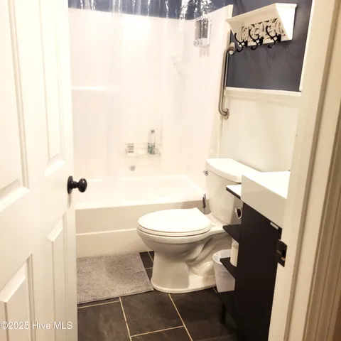 $1,600 | 820 North Bennett Street, Southern Pines, NC 28387