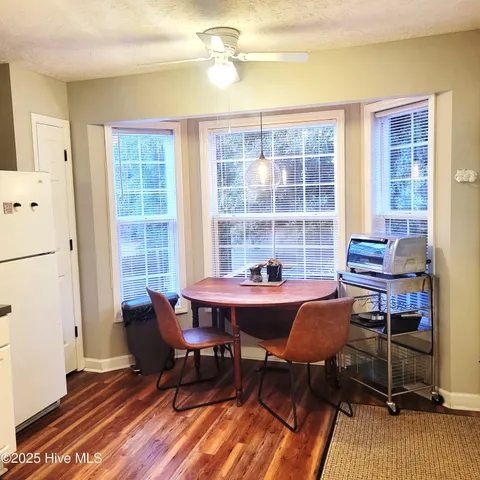 $1,600 | 820 North Bennett Street, Southern Pines, NC 28387