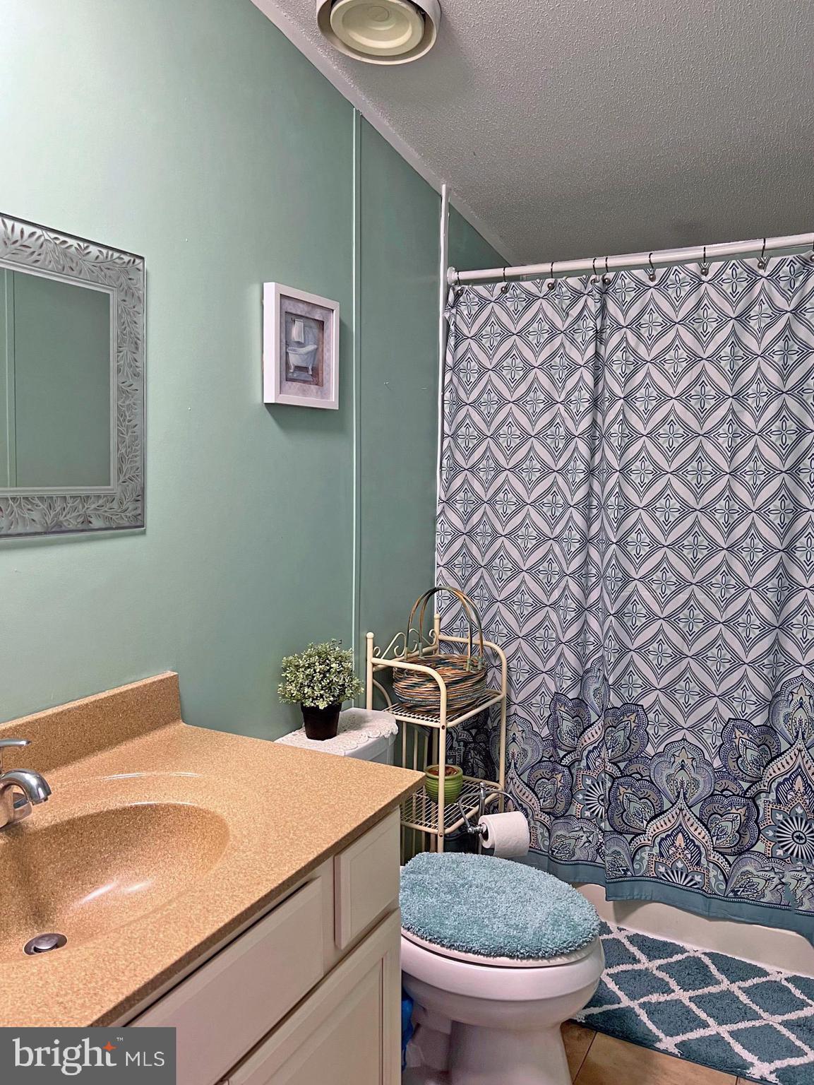 375 Graham Branch Road, Unit 134 Seaford, DE 19973 - Photo 17 of 37 Second Full Bath