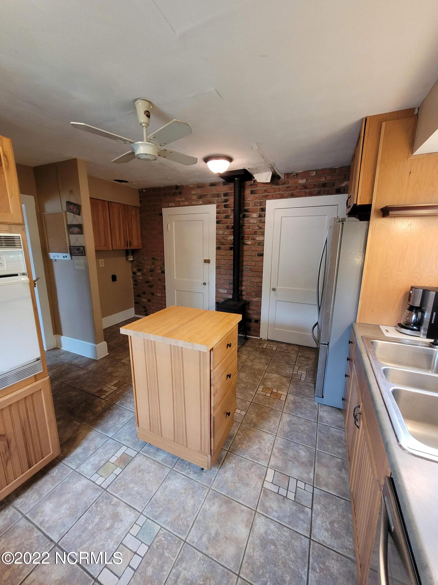 76 2nd Street Vandemere, NC 28587 - Photo 14 of 45 20220823_123002