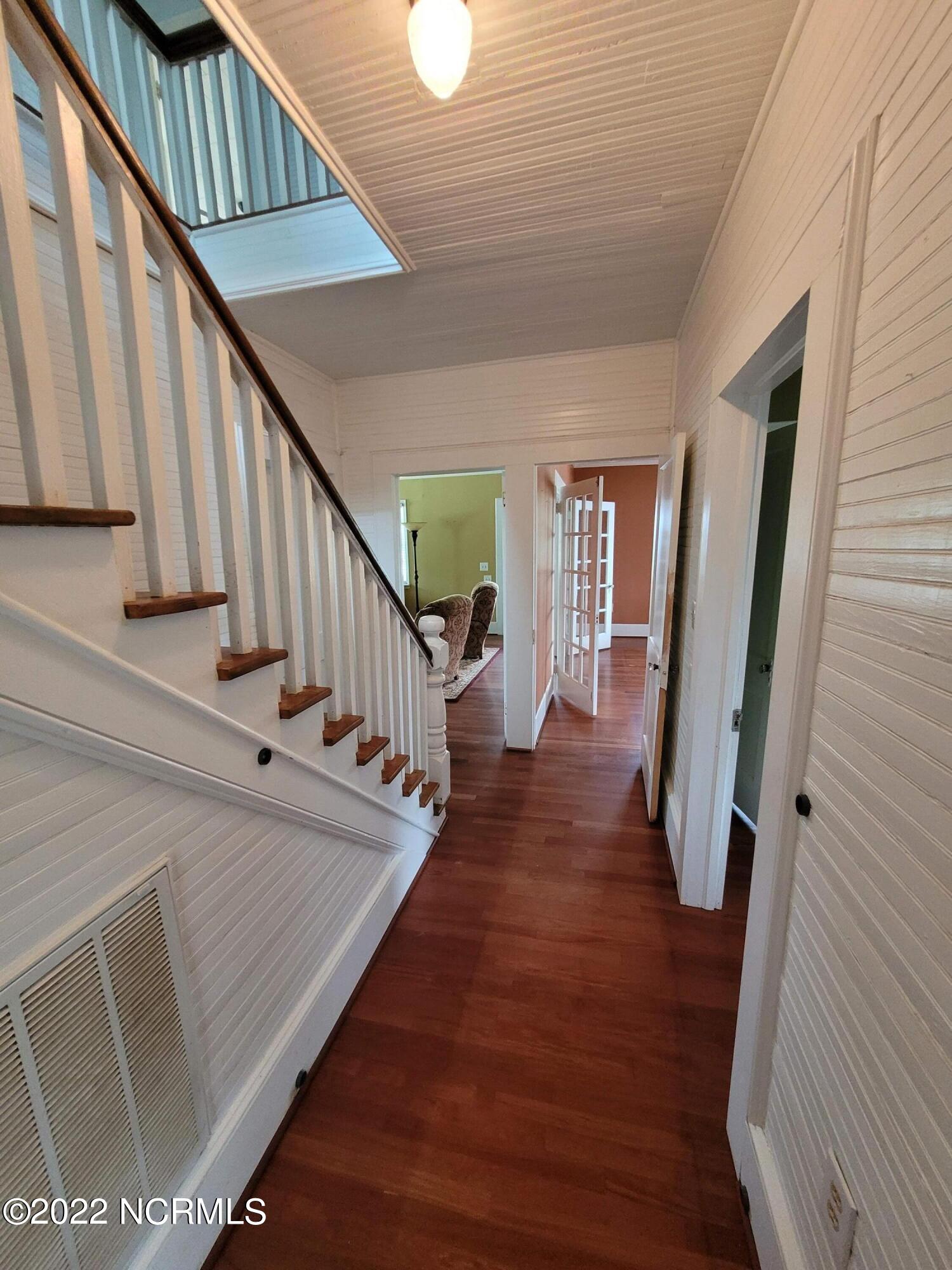 76 2nd Street Vandemere, NC 28587 - Photo 22 of 45 Downstairs Hallway