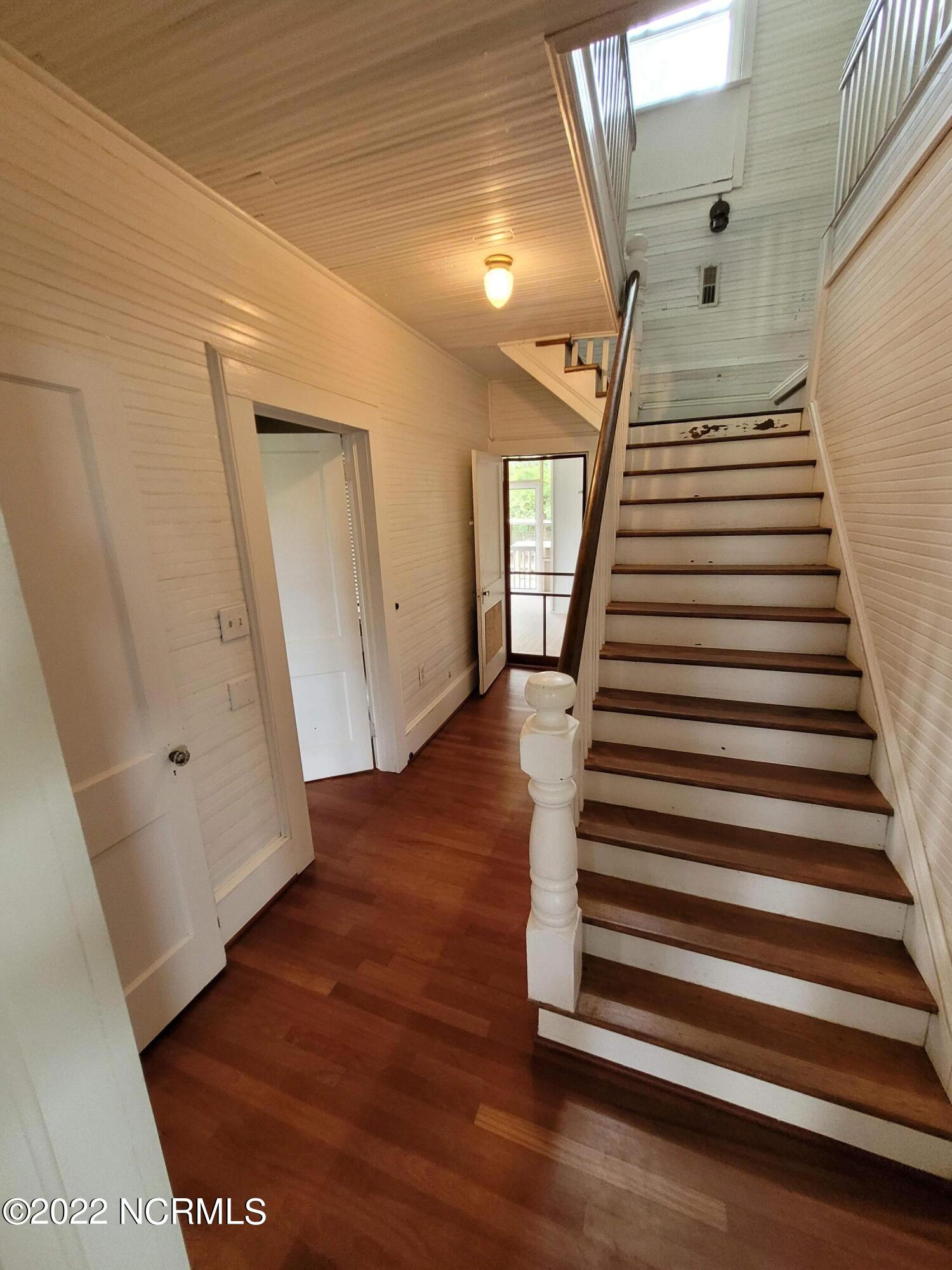 76 2nd Street Vandemere, NC 28587 - Photo 23 of 45 Downstairs Hallway
