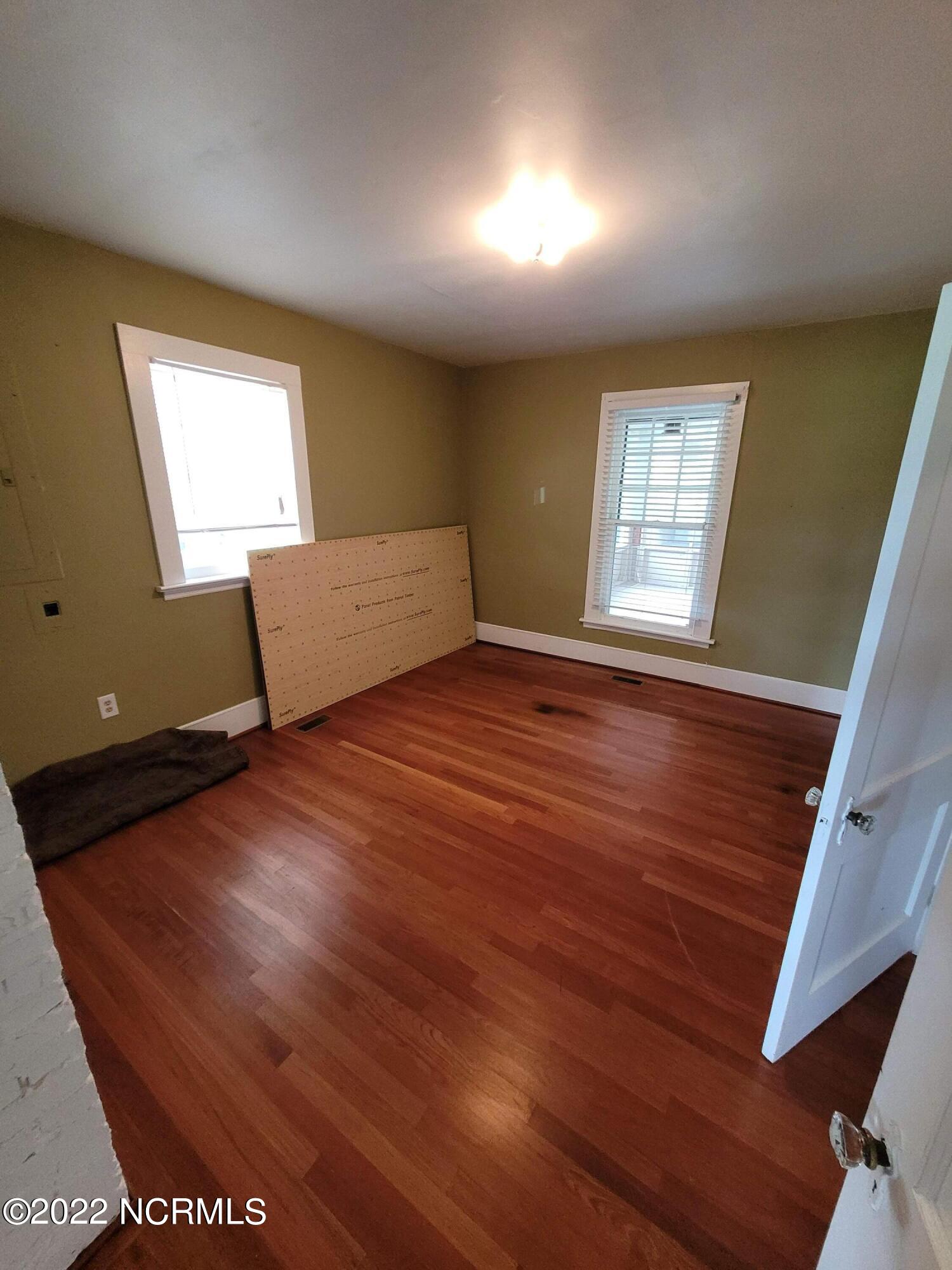 76 2nd Street Vandemere, NC 28587 - Photo 26 of 45 Upstairs Bedroom 2 off Bathroom