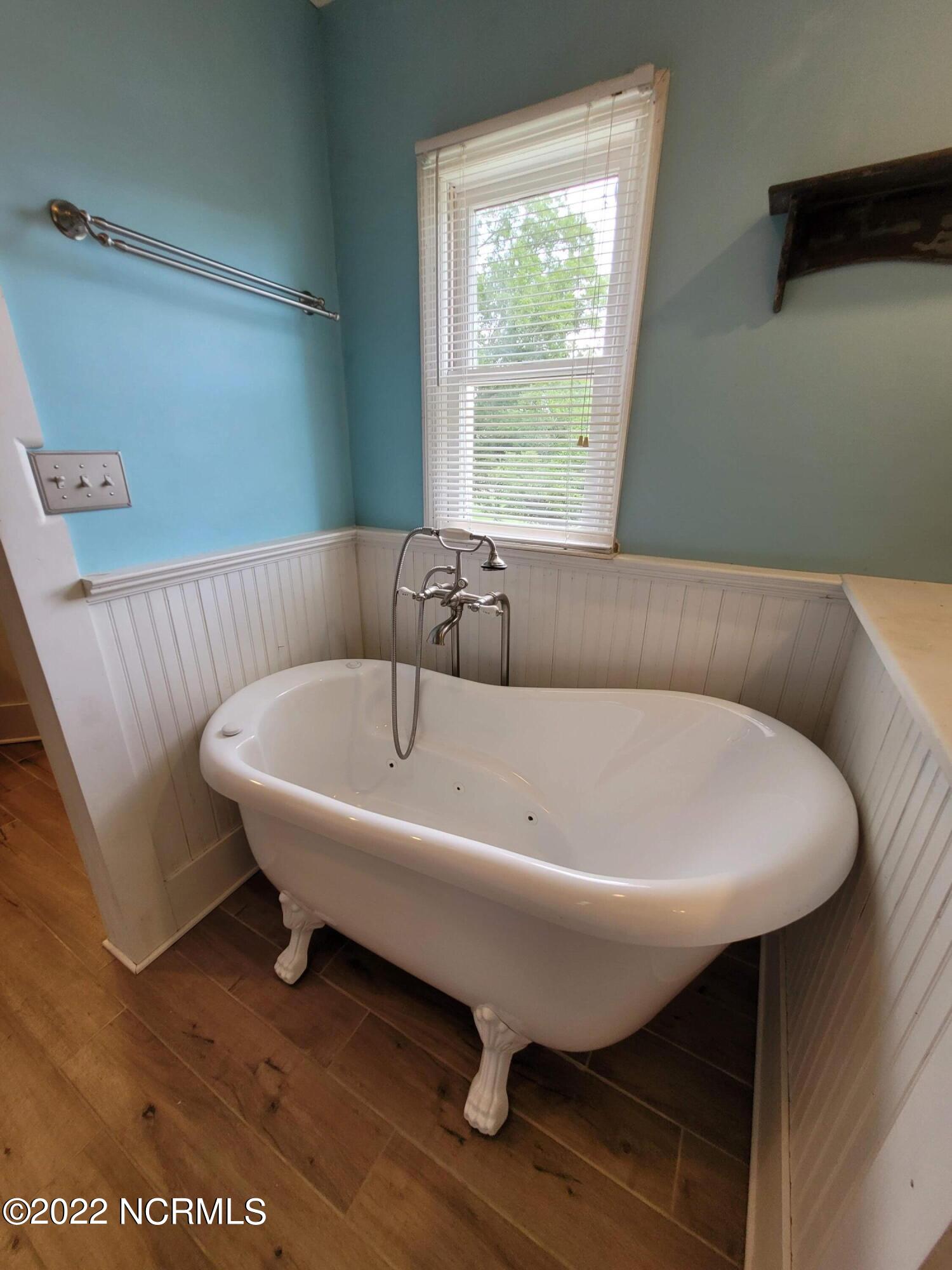 76 2nd Street Vandemere, NC 28587 - Photo 32 of 45 Soaking Tub in Upstairs Bathroom