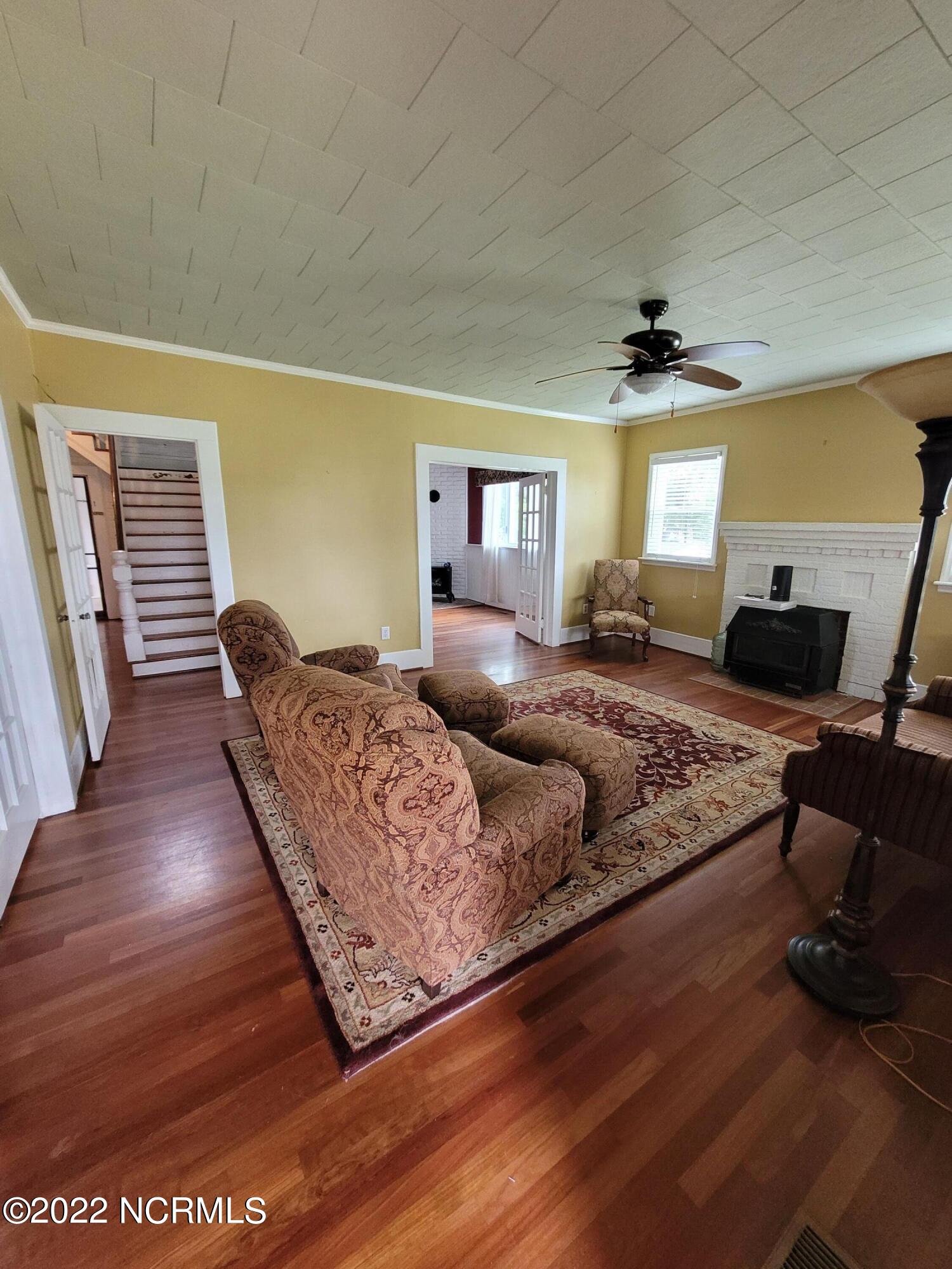 76 2nd Street Vandemere, NC 28587 - Photo 7 of 45 20220823_121541