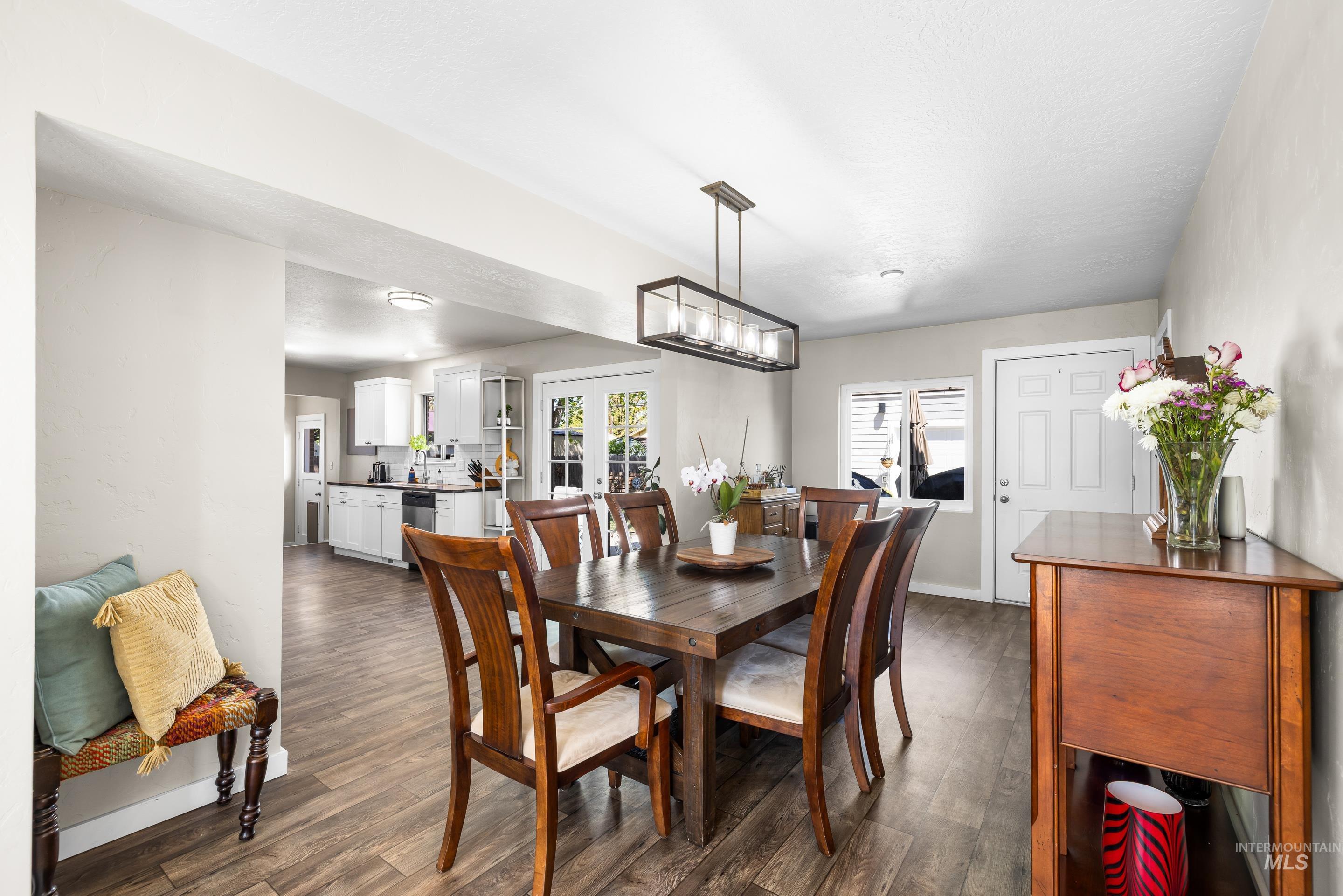 3510 Lassen Street Boise, ID 83703 - Photo 15 of 50