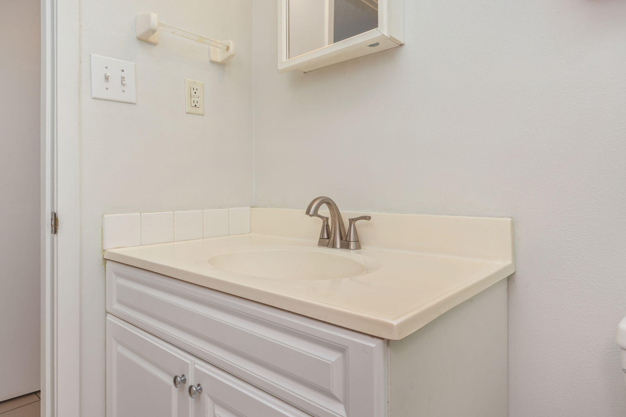 210 Pelham Road, Unit 113A Fort Walton Beach, FL 32547 - Photo 21 of 29 21-web-or-mls-210-pelham-rd-unit-113a