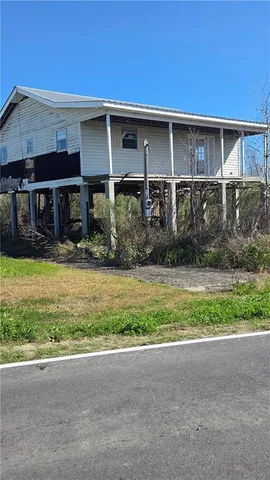 $99,900 | 4335 Jean Lafitte Boulevard, Lafitte, LA 70067