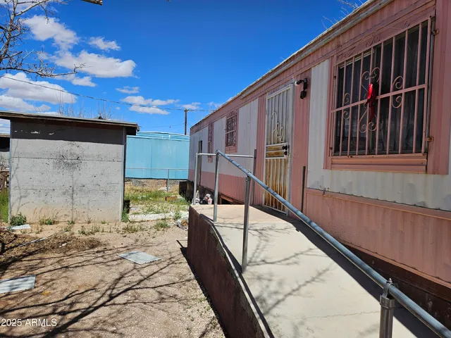 $19,000 | 810 East 21st Street, Unit TRL5, Douglas, AZ 85607