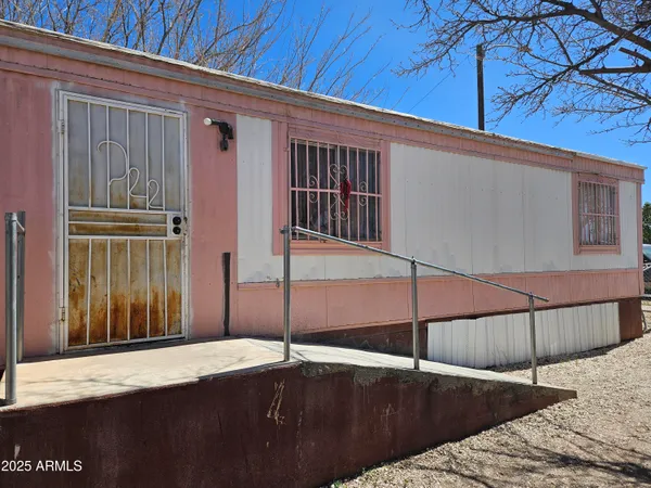 $19,000 | 810 East 21st Street, Unit TRL5, Douglas, AZ 85607