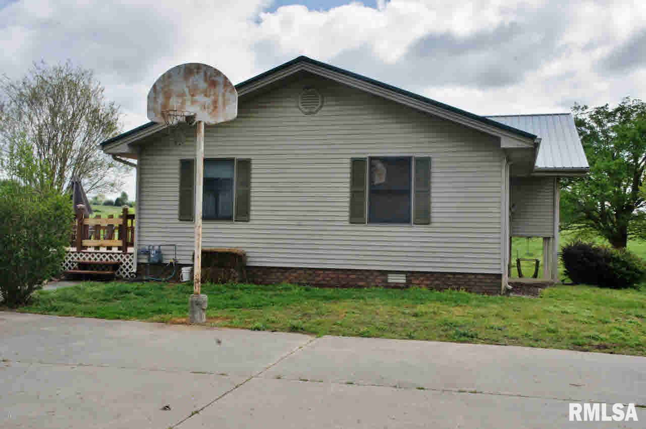 1051 Old Joppa Road Metropolis, IL 62960 - Photo 3 of 44