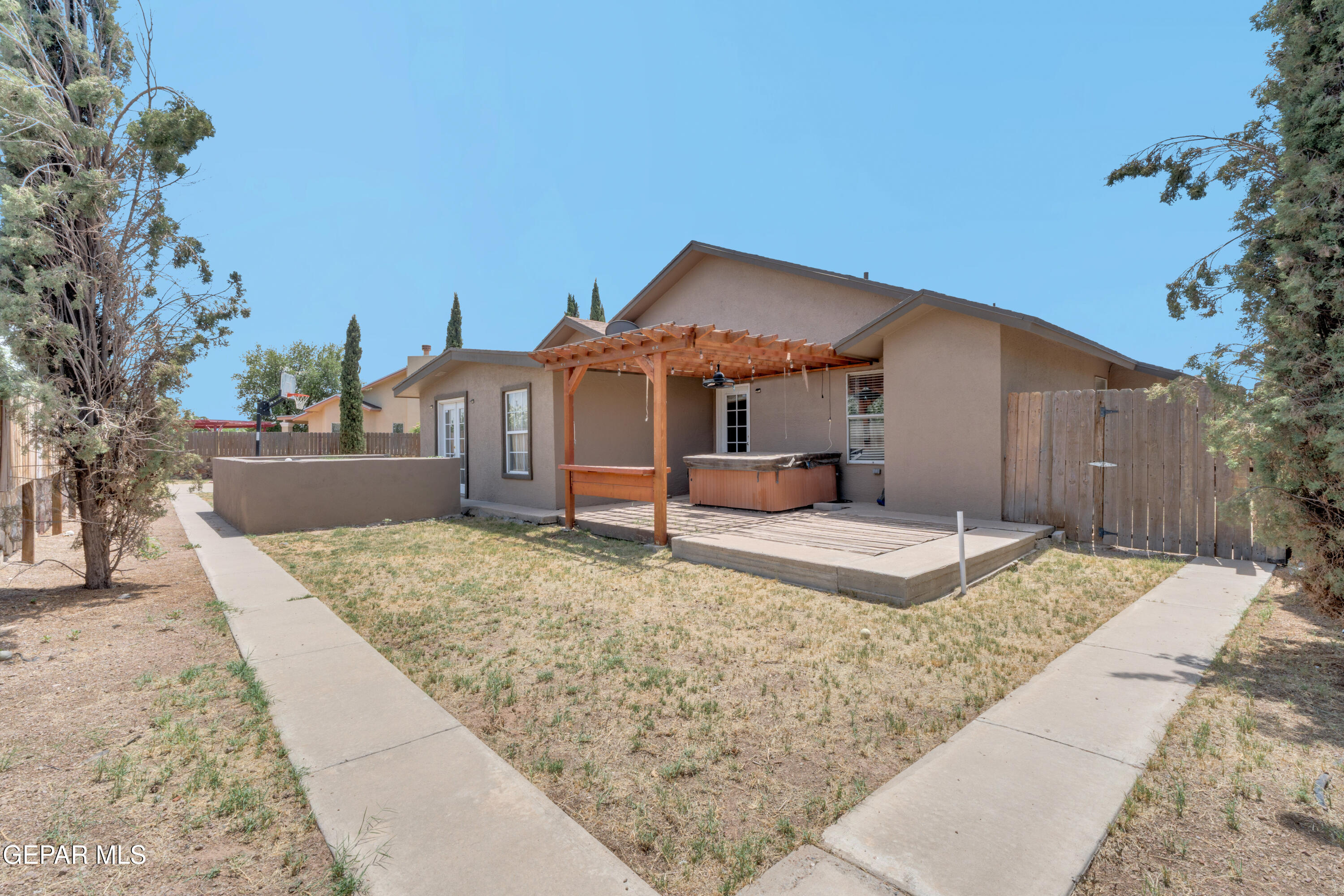 5758 Castle Way El Paso, TX 79932 - Photo 31 of 43 3 (3)